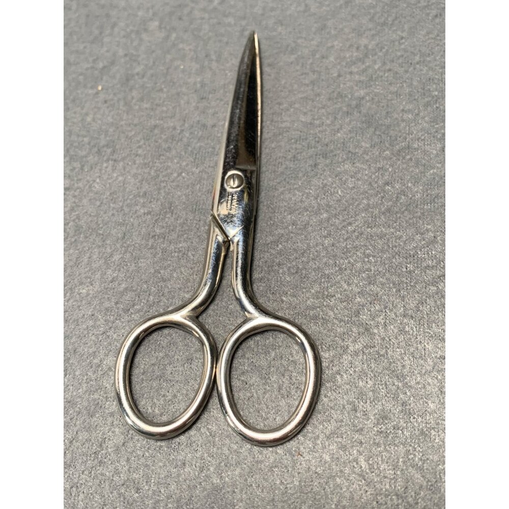 Vintage Wiss Inoxyd Steel Scissors 5" Verslark School